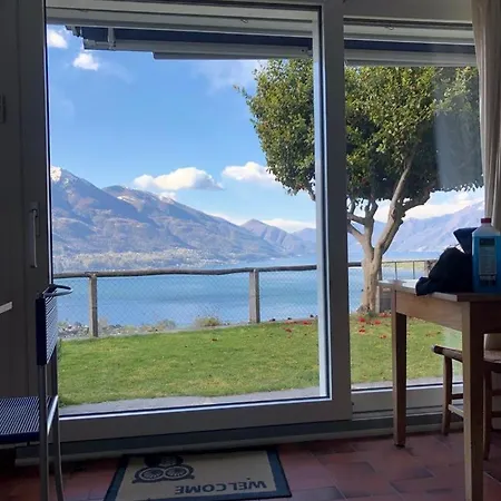 Casa Reto - Im Tessin Gordola