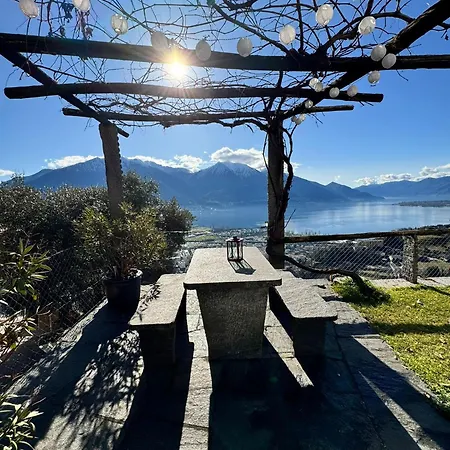 Semesterbostad Casa Reto - Im Tessin *